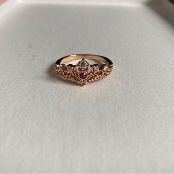 Size 8.5 Pink Sapphire Rose Gold Princess Crown Ring - Picture 2 of 7